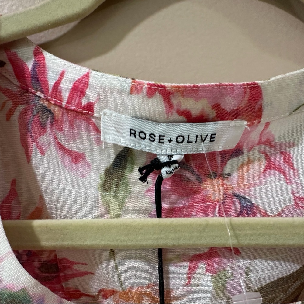 NWT Rose + Olive Green Babydoll Peplum Blouse  Tiered Pleat Floral Top Women 1X - Picture 3 of 6